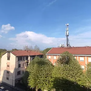 https://sunhouse-nuovo-accogliente-bilocale.italymilanhotels.net